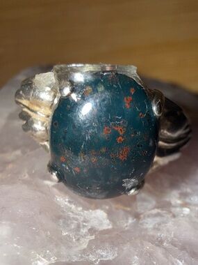 Vintage Navajo Sterling Silver Bloodstone Ring with Leaf Motif Sz 7 1/2